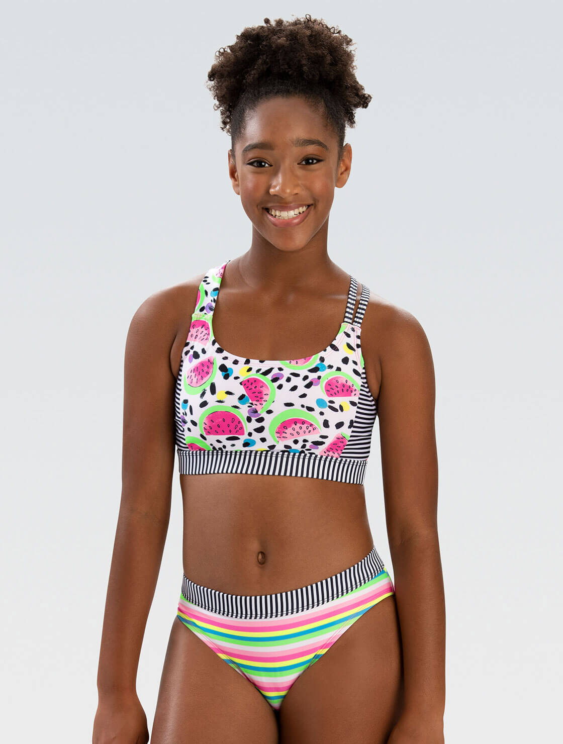 Pin auf 2 Piece Swimsuits for Girls